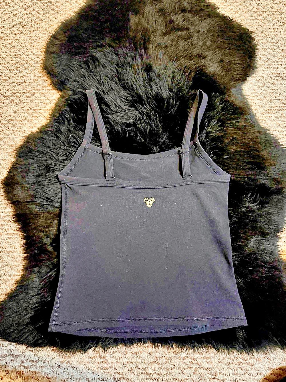 Aritzia GOLDEN Butter Black Tank Top - Sz S🖤